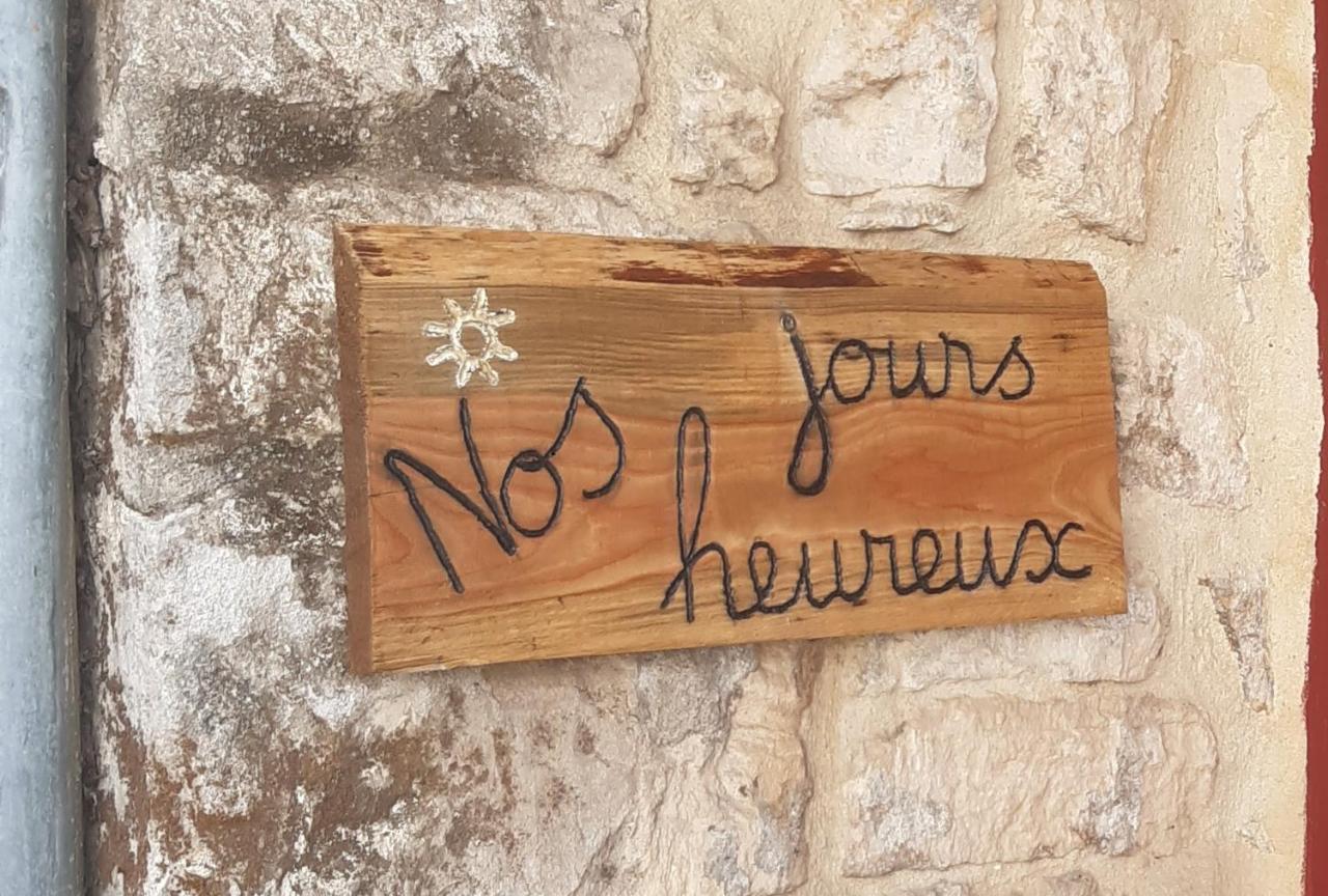 Nos Jours Heureux Appartement Barjac  Buitenkant foto