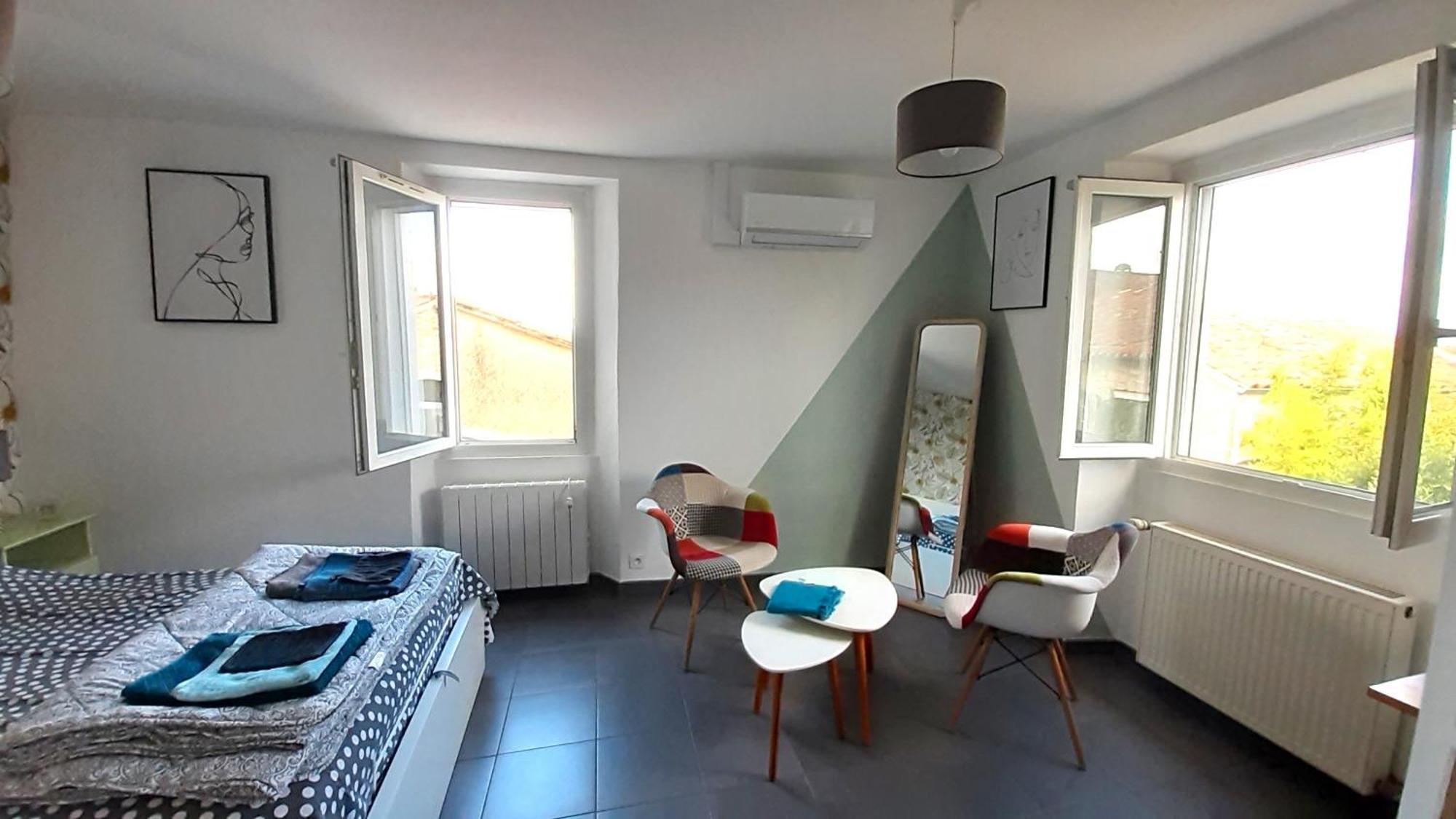 Nos Jours Heureux Appartement Barjac  Buitenkant foto
