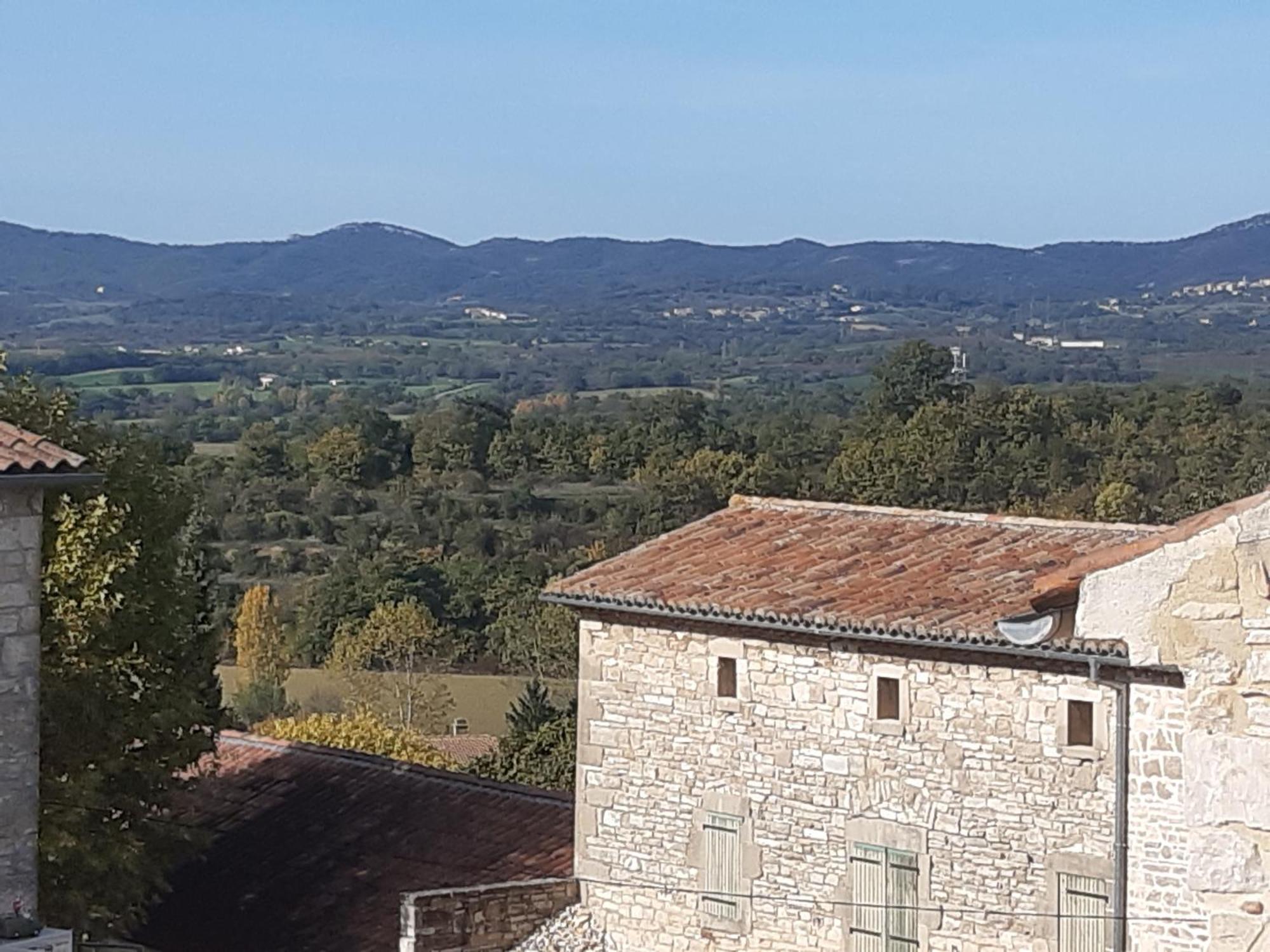 Nos Jours Heureux Appartement Barjac  Buitenkant foto